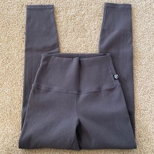 Born primitive leggings